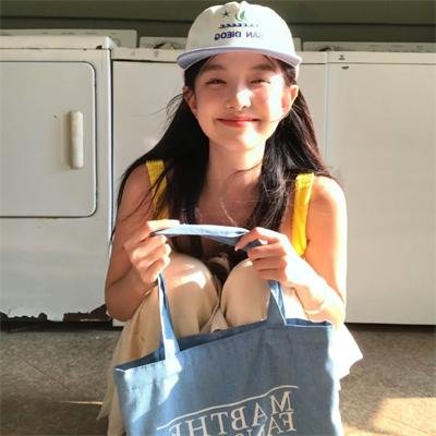 红皇后 封面